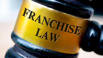 What a Franchise Law Attorney Can Do for Your Business—Before You Sign Anything