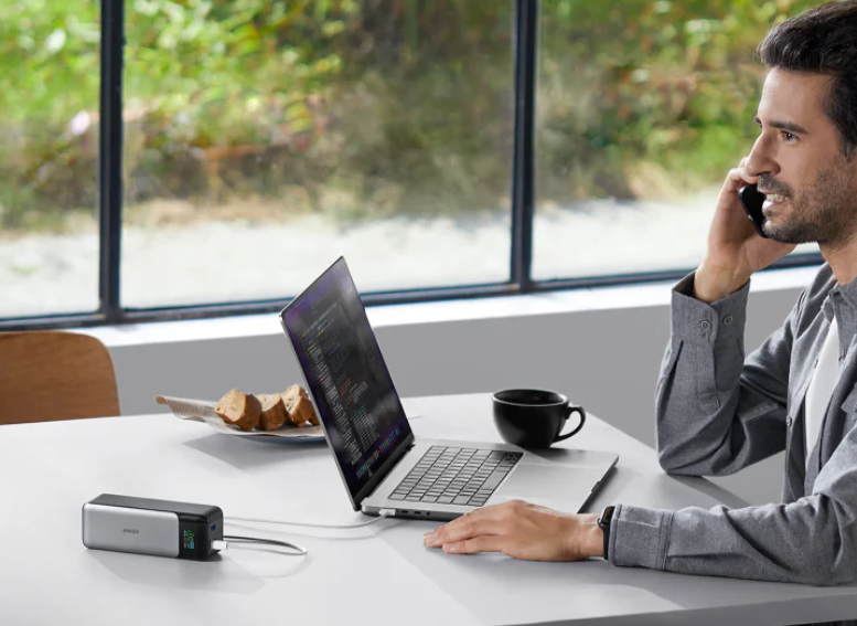 Tips for Finding a Safe and Good Portable Power Bank for Work - bekirturf